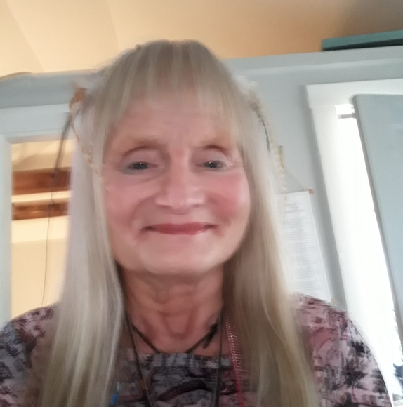 Meet your Posher, Wendy - Picture 1 of 1